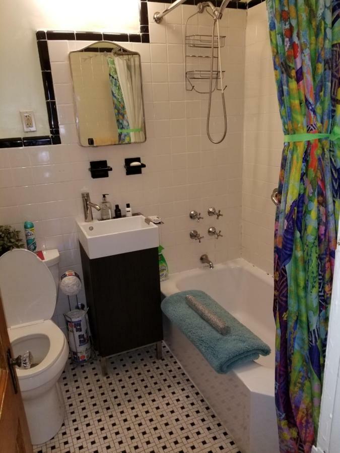 Cozy Fully Furnished Apartment Near Prospect Park & Public Transport New York Kültér fotó